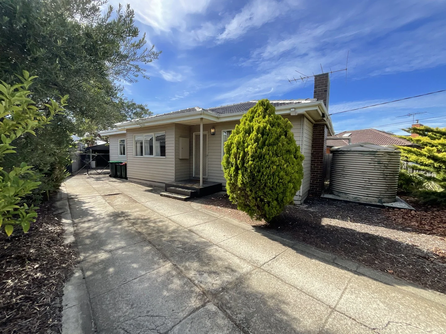 22 Fenfield Street, Altona VIC 3018