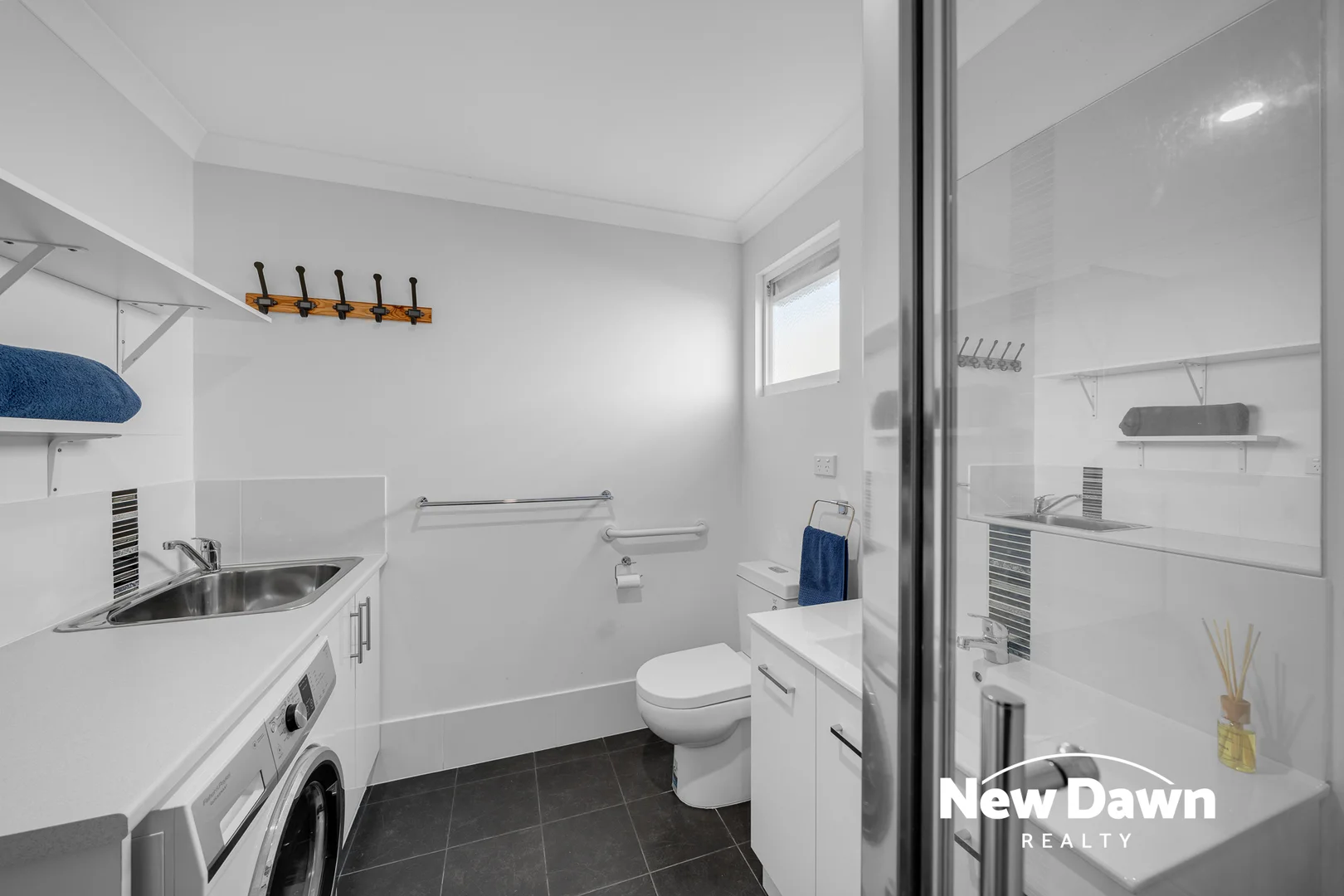 Additional image 9 of 106 Windermere Boulevard, Aveley WA 6069