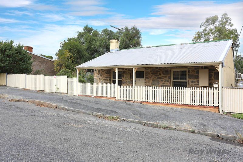 4 Bridge East Street, Burra SA 5417, Image 0