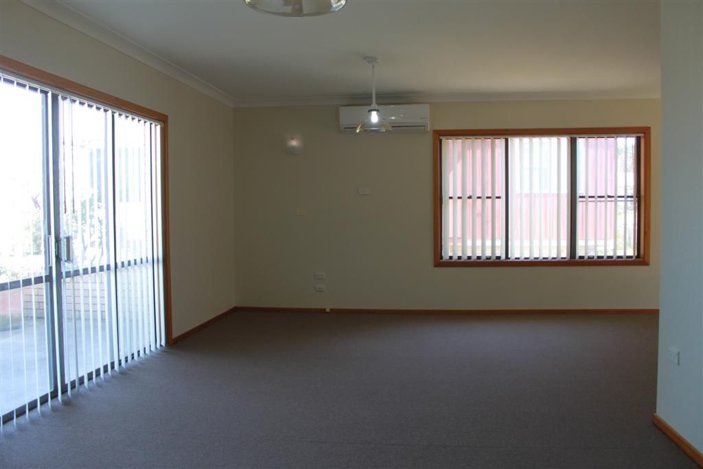 6. Carlyle Street, Scone NSW 2337, Image 2