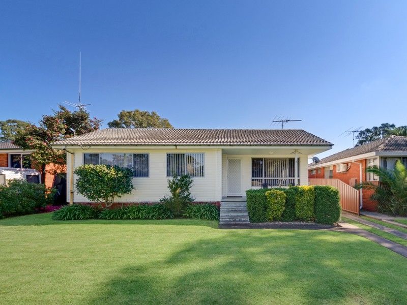 22 Brisbane Road, Campbelltown NSW 2560 House For Rent 400 Domain