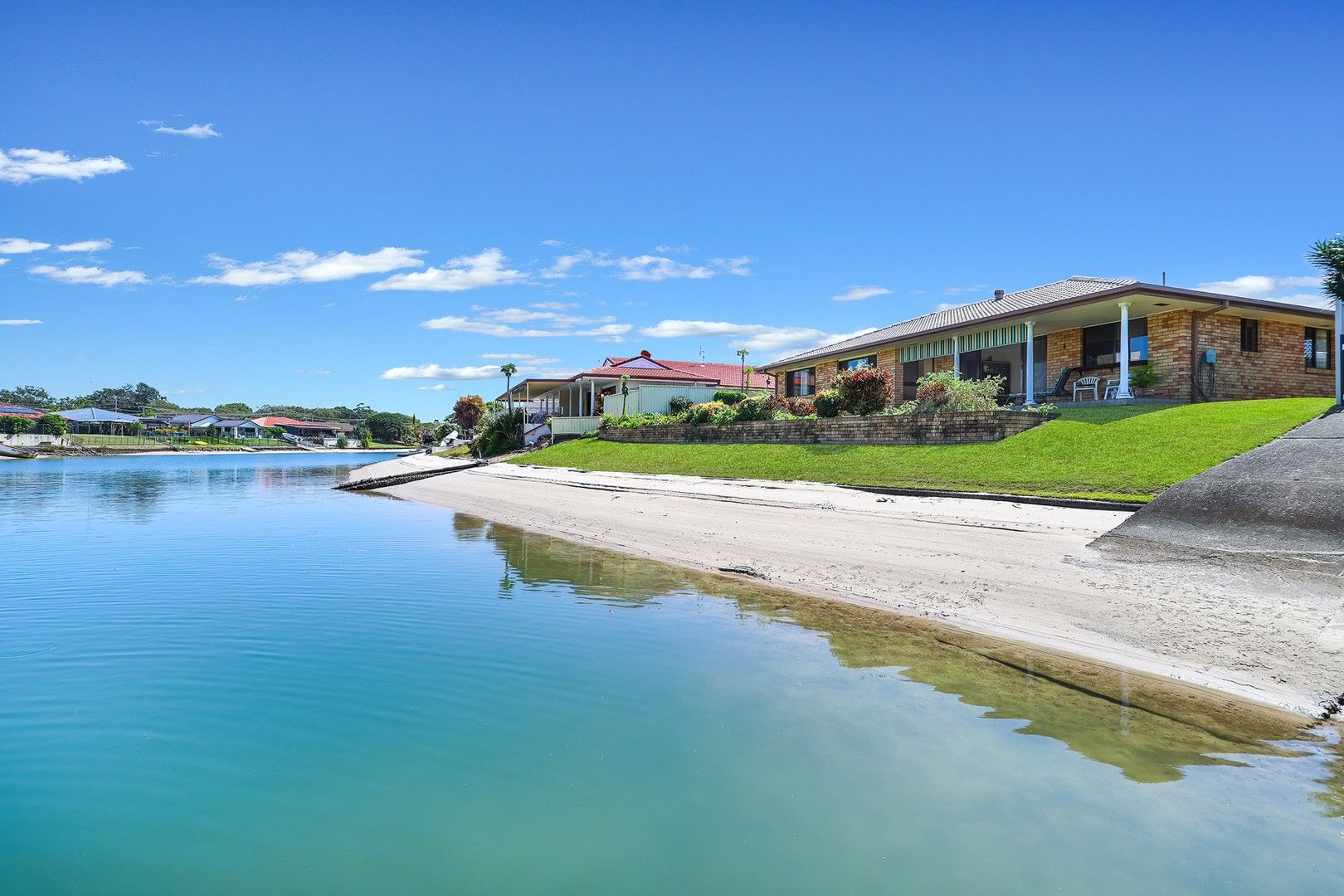 Sold 90 Companion Way, Tweed Heads NSW 2485 on 20 Feb 2023 2018088567