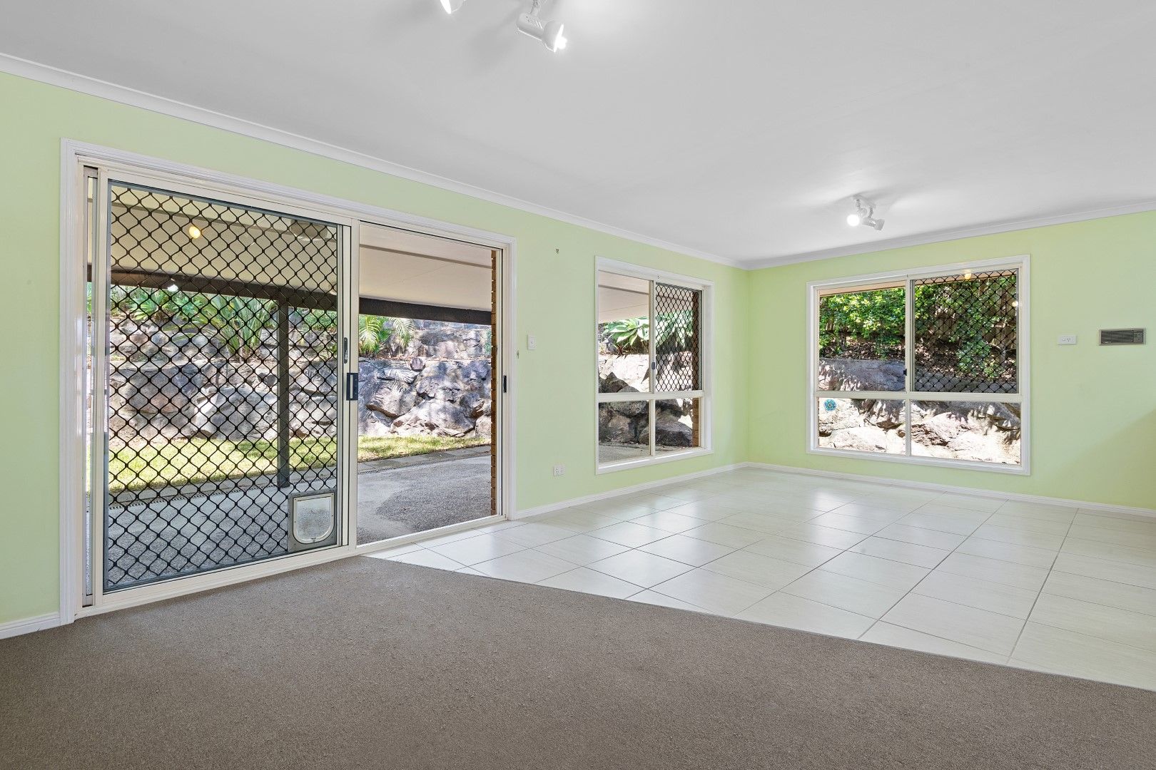 2/2 Brigalow Street, Caloundra West QLD 4551, Image 2