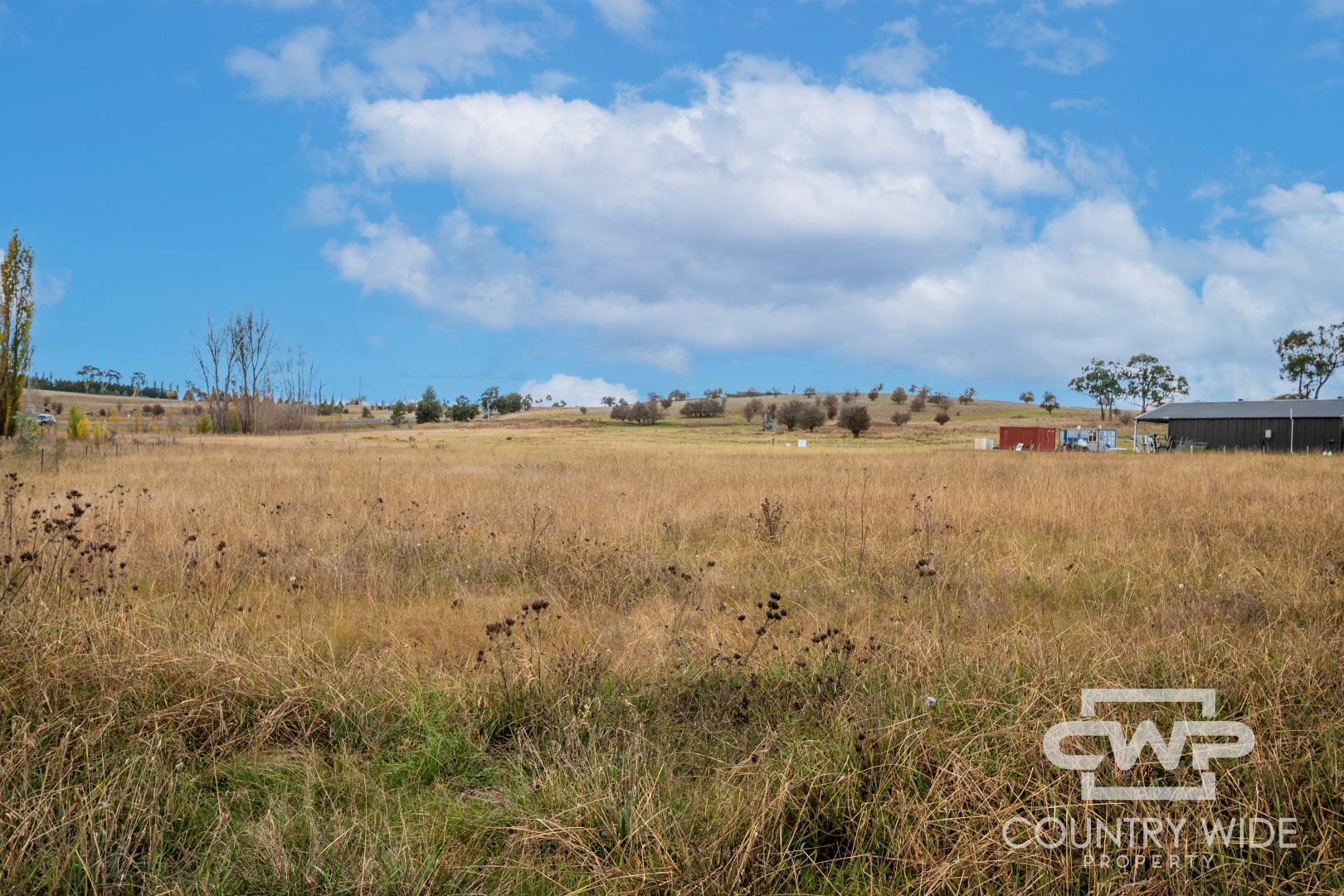 1 Golf Links Road, Glen Innes NSW 2370, Image 2