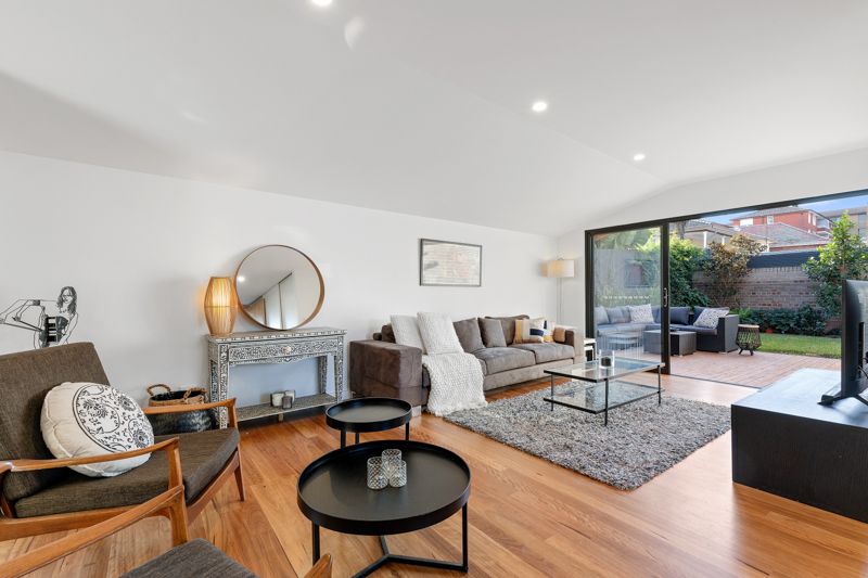 2/42A Hay Street, Leichhardt NSW 2040, Image 2