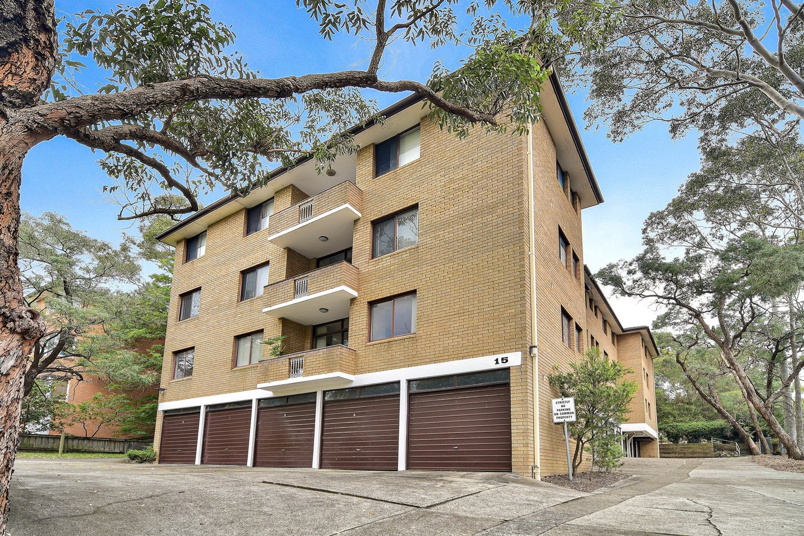 2 bedrooms Apartment / Unit / Flat in 12/15 Cottonwood Crescent MACQUARIE PARK NSW, 2113