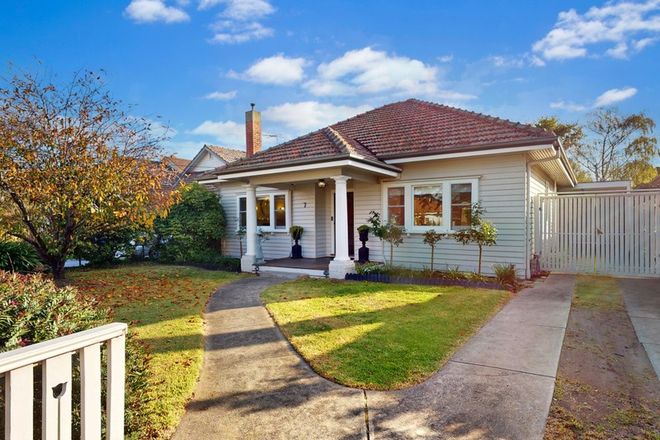 Picture of 7 Bournian Ave, STRATHMORE VIC 3041
