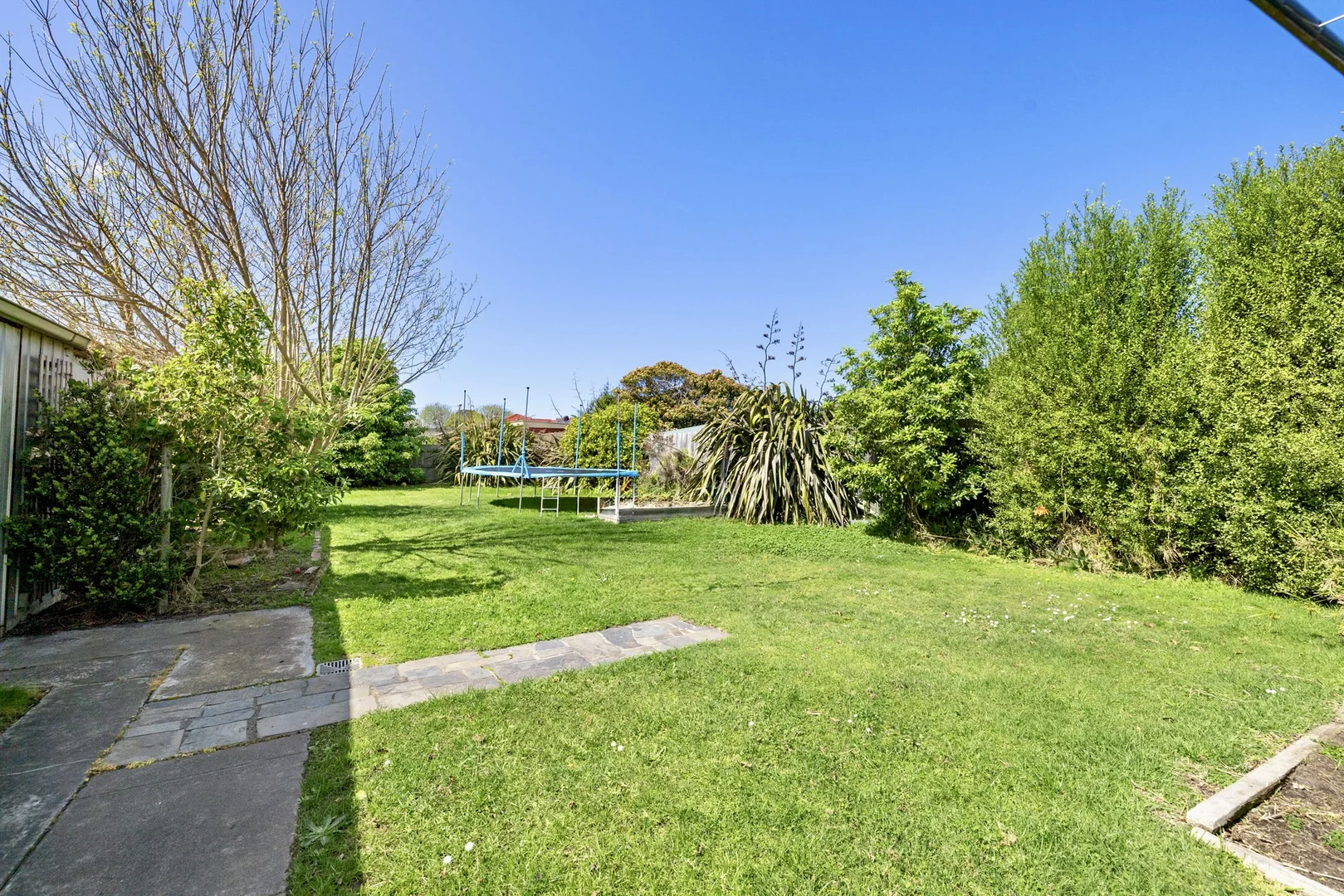 Additional image 15 of 5 Ferndale Parade, Lakes Entrance VIC 3909