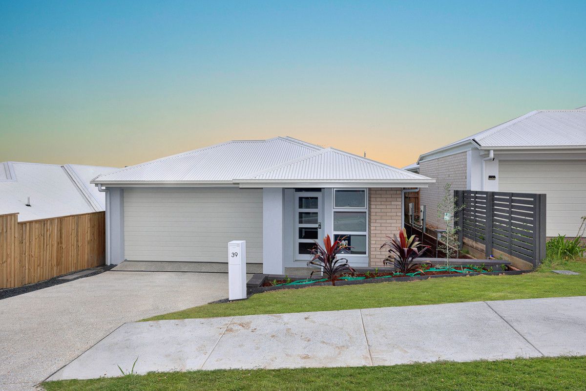 39 Lapwing Crescent, Bellbird Park QLD 4300, Image 0