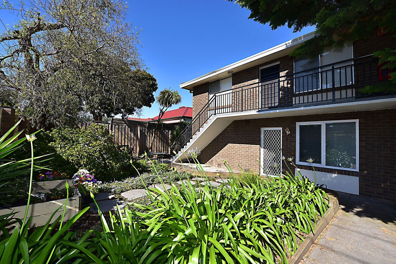 1/131135 Cavanagh Street, Cheltenham Property History & Address