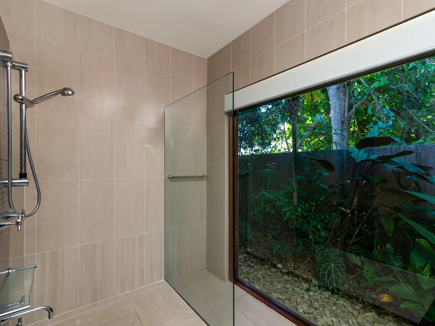Additional image 17 of 47 Beachfront Mirage Drive, Port Douglas QLD 4877
