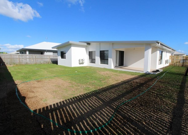 30 Speargrass Parade, Mount Low QLD 4818