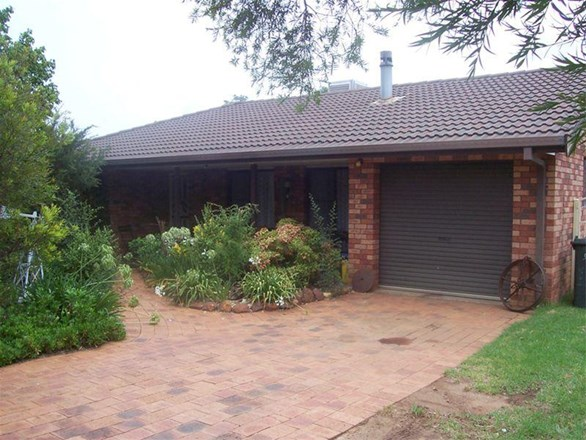 20 St Georges Terrace, Dubbo NSW 2830