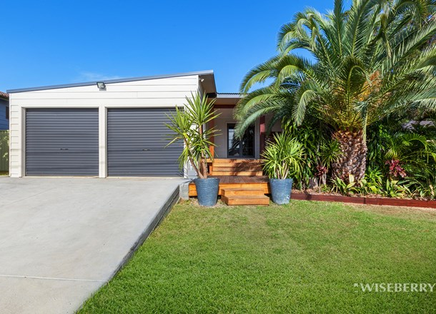 73 Catherine Street, Mannering Park NSW 2259