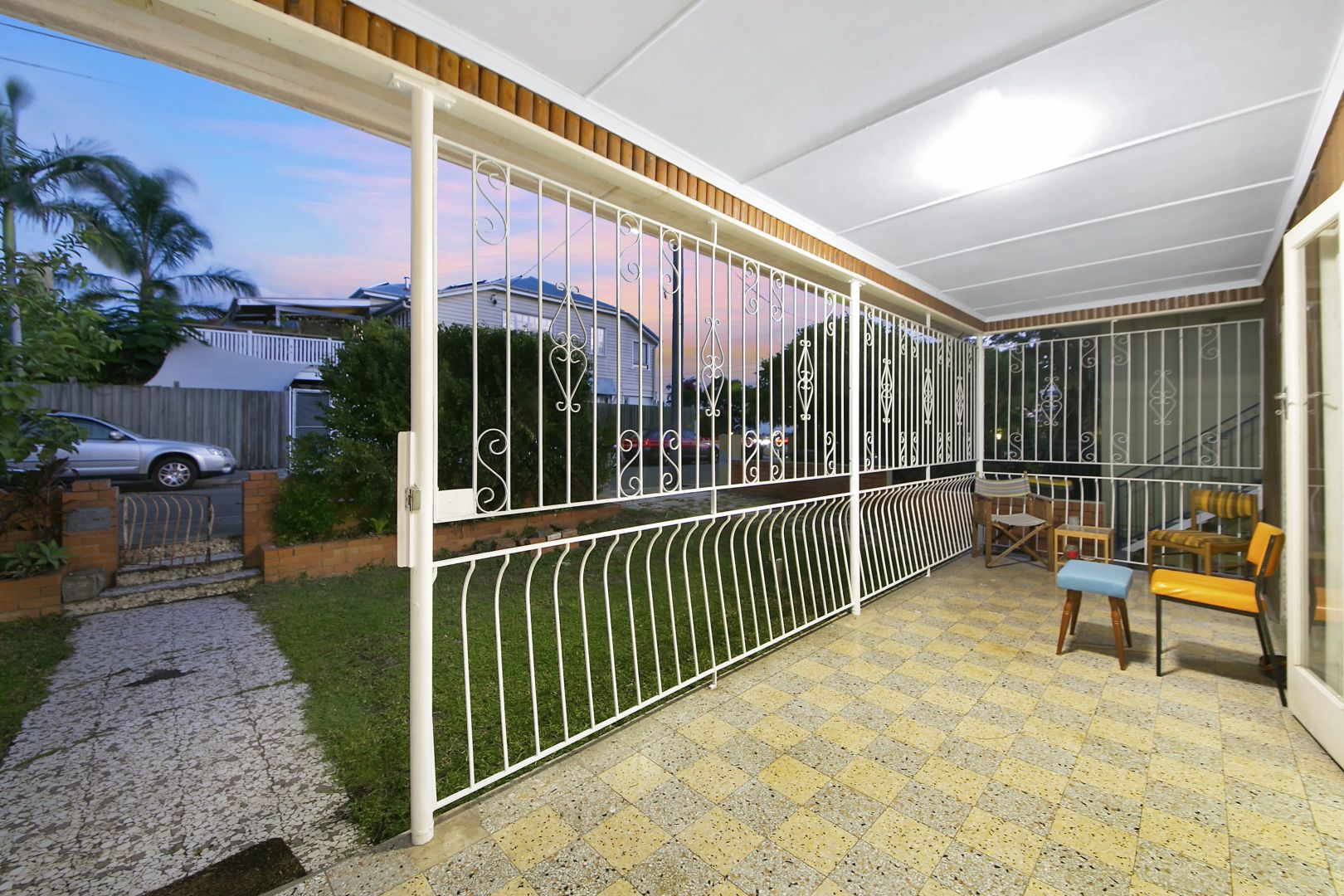 17 Ampthill Street, Highgate Hill QLD 4101, Image 2