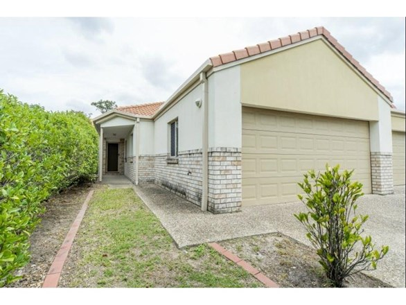 1/4 Pilar Court, Molendinar QLD 4214