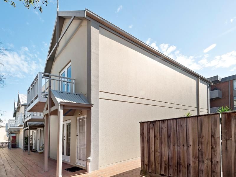 11/78 Auburn Road, Hawthorn VIC 3122, Image 2