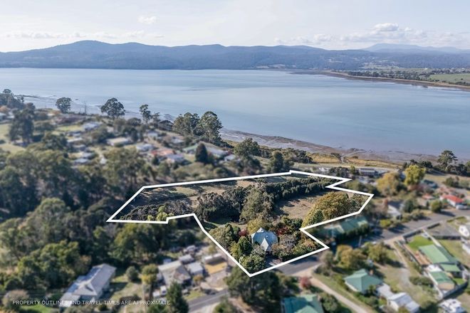 Picture of 354 Gravelly Beach Road, GRAVELLY BEACH TAS 7276