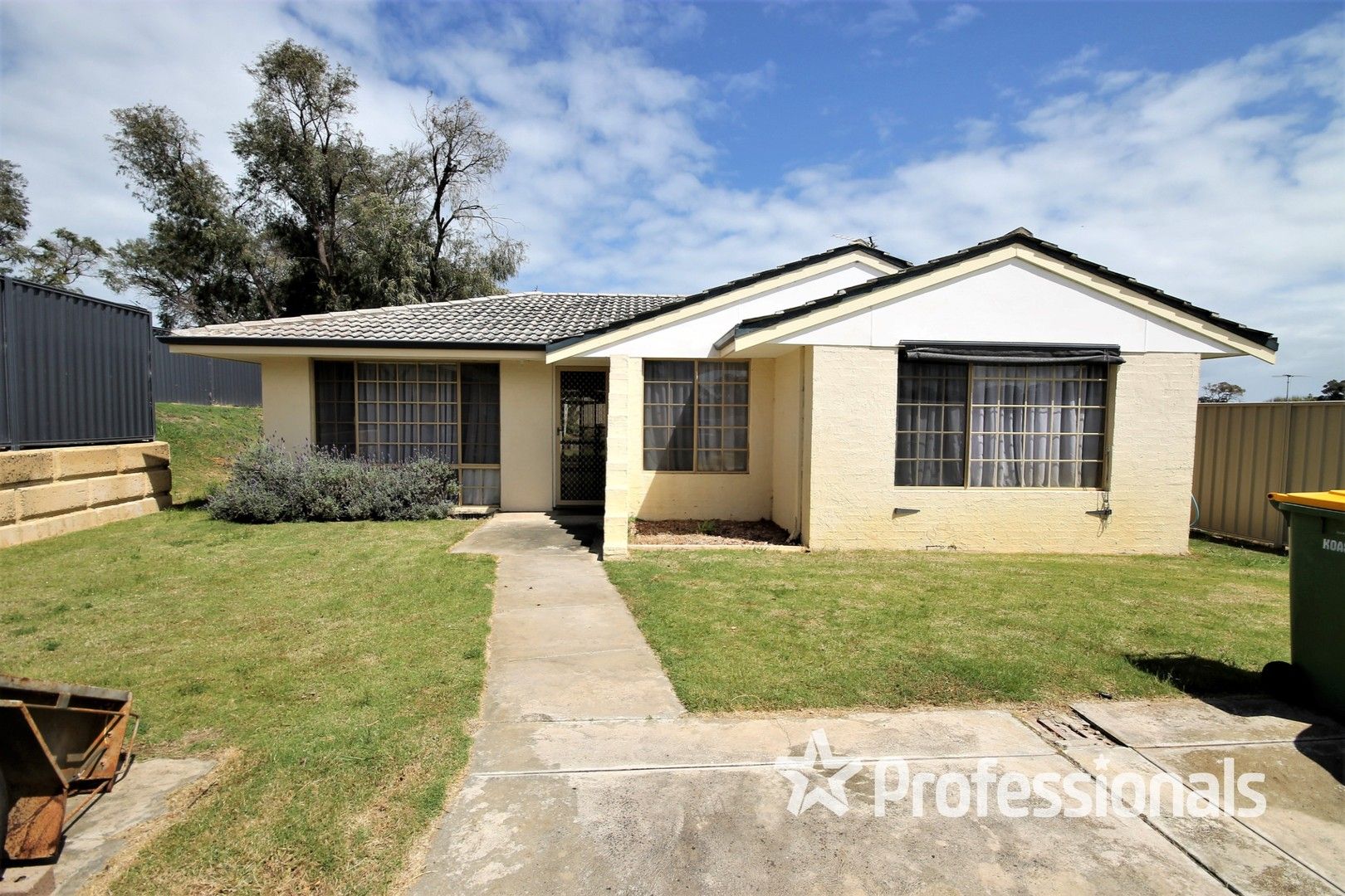 7 Catalina Court, Binningup WA 6233, Image 0