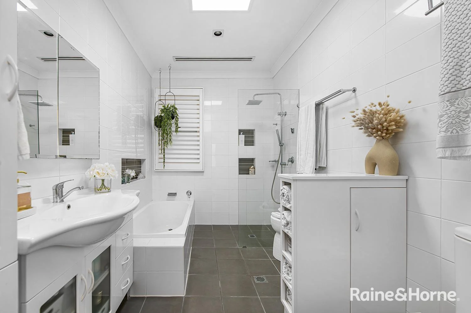 Additional image 9 of 26 Hitchcock Avenue, Belmont NSW 2280