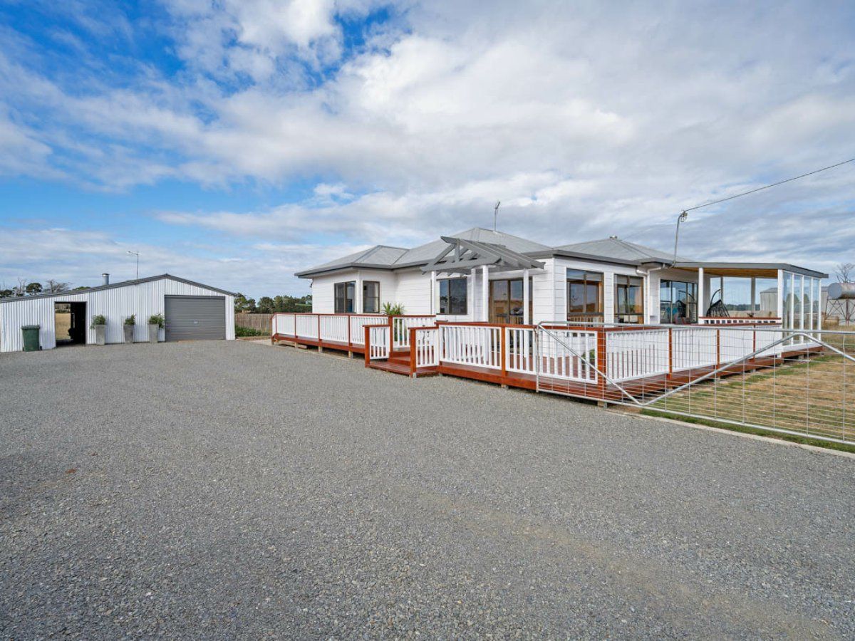 379 Giddens Road, Smithton TAS 7330, Image 1