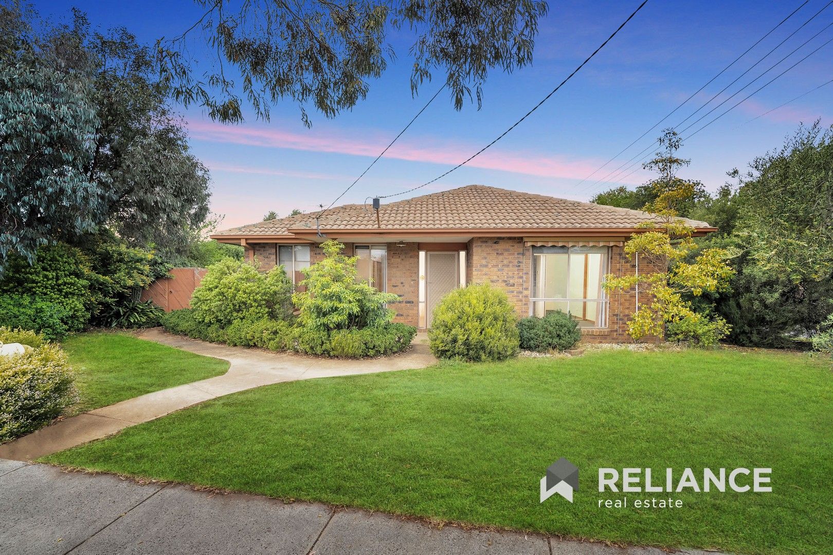 4 bedrooms House in 32 Bartlett Crescent HOPPERS CROSSING VIC, 3029