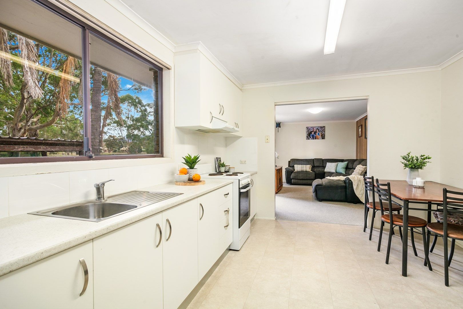 2/34 Horsley Drive, Horsley NSW 2530, Image 0