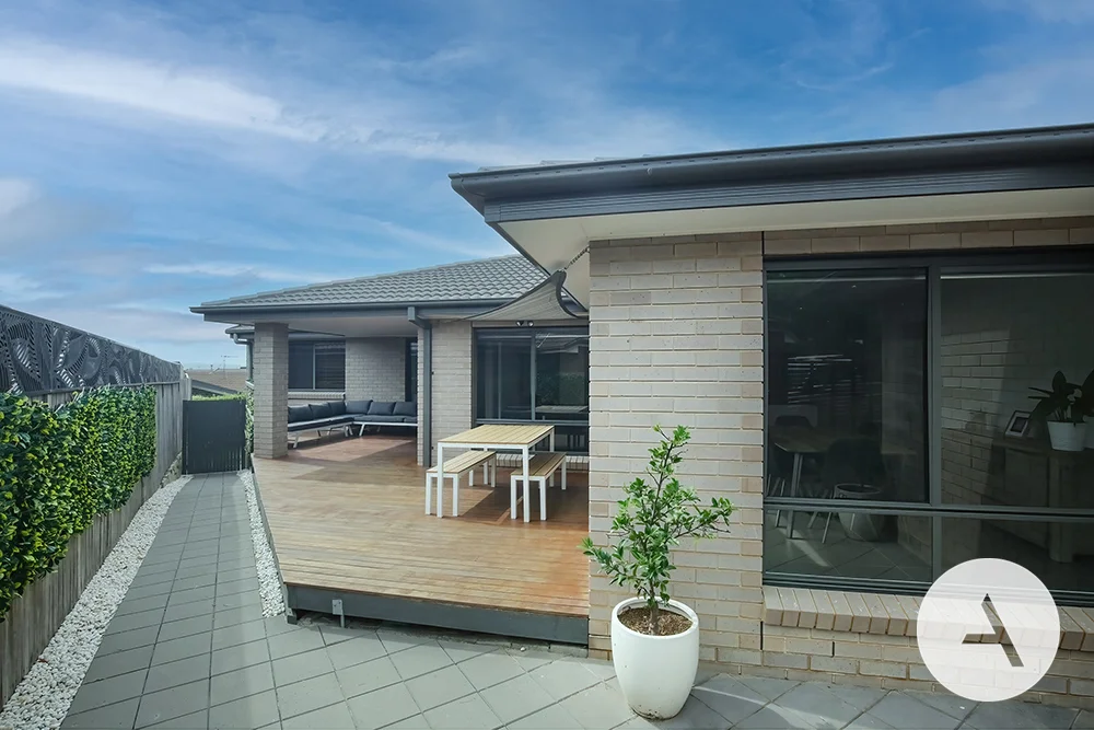 Primary image of 32 Overall Ave, Casey ACT 2913