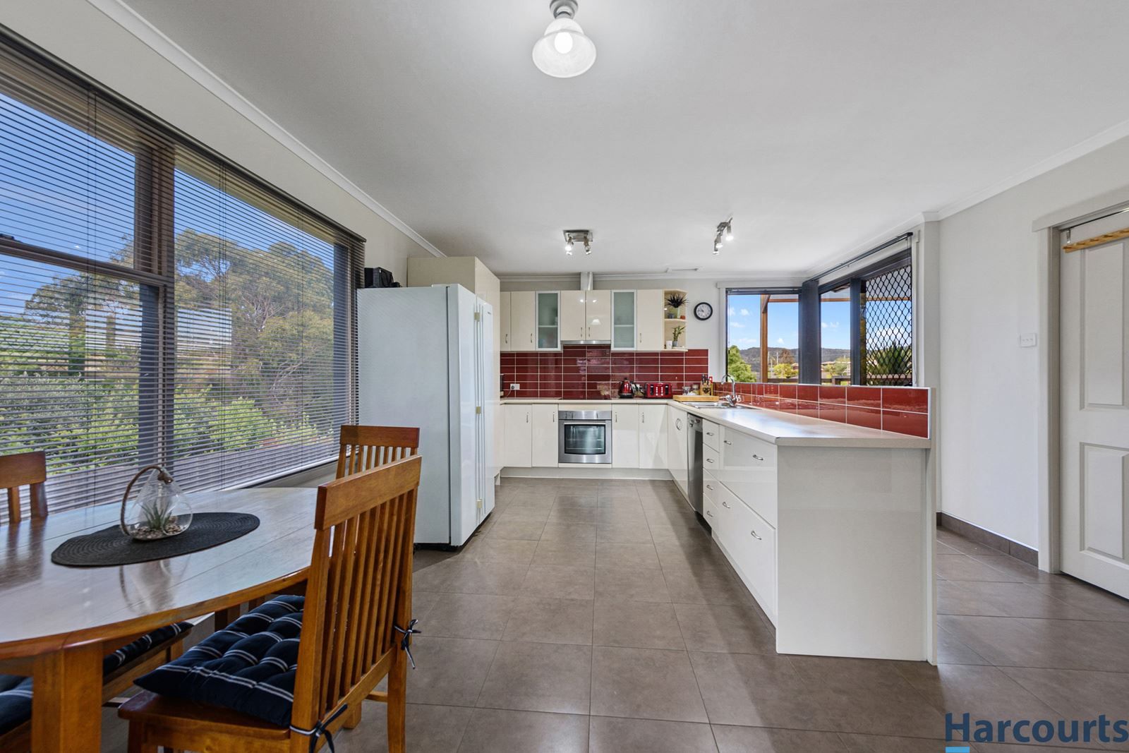 30 Mungala Crescent, Miandetta TAS 7310, Image 2