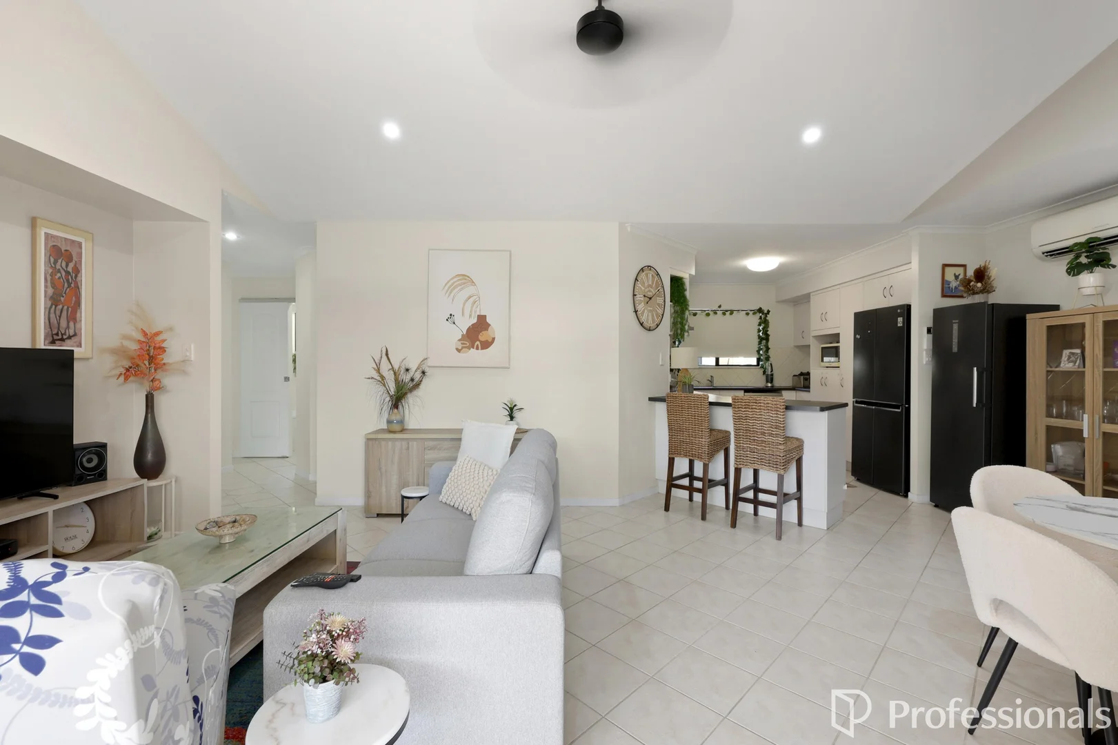 Additional image 8 of 4 Daydream Close, Mount Pleasant QLD 4740