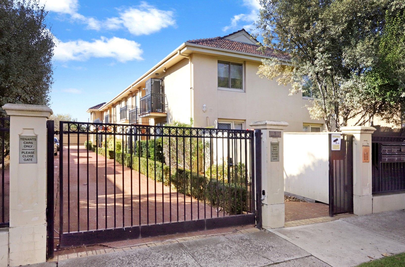 2 bedrooms Apartment / Unit / Flat in 7/5 Gordon Street FOOTSCRAY VIC, 3011