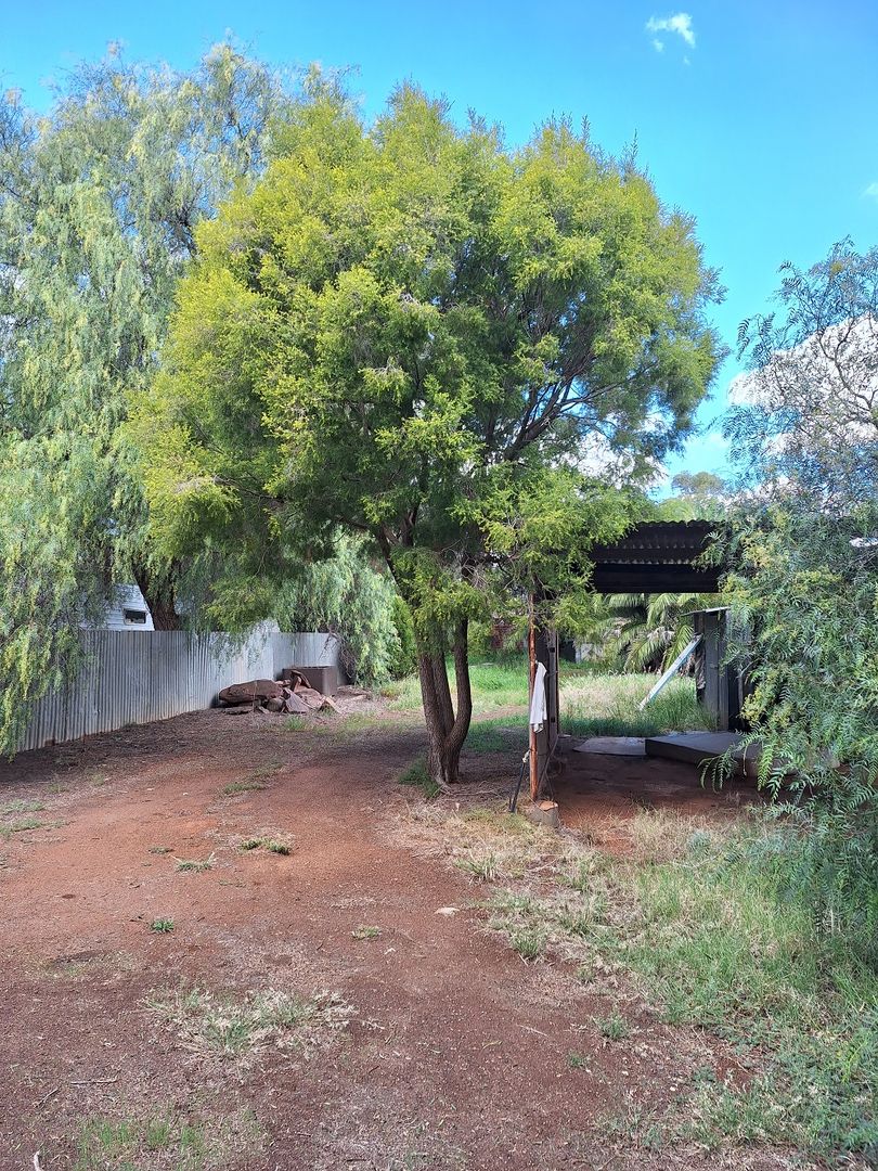 25 Railway Street, Weethalle NSW 2669, Image 2