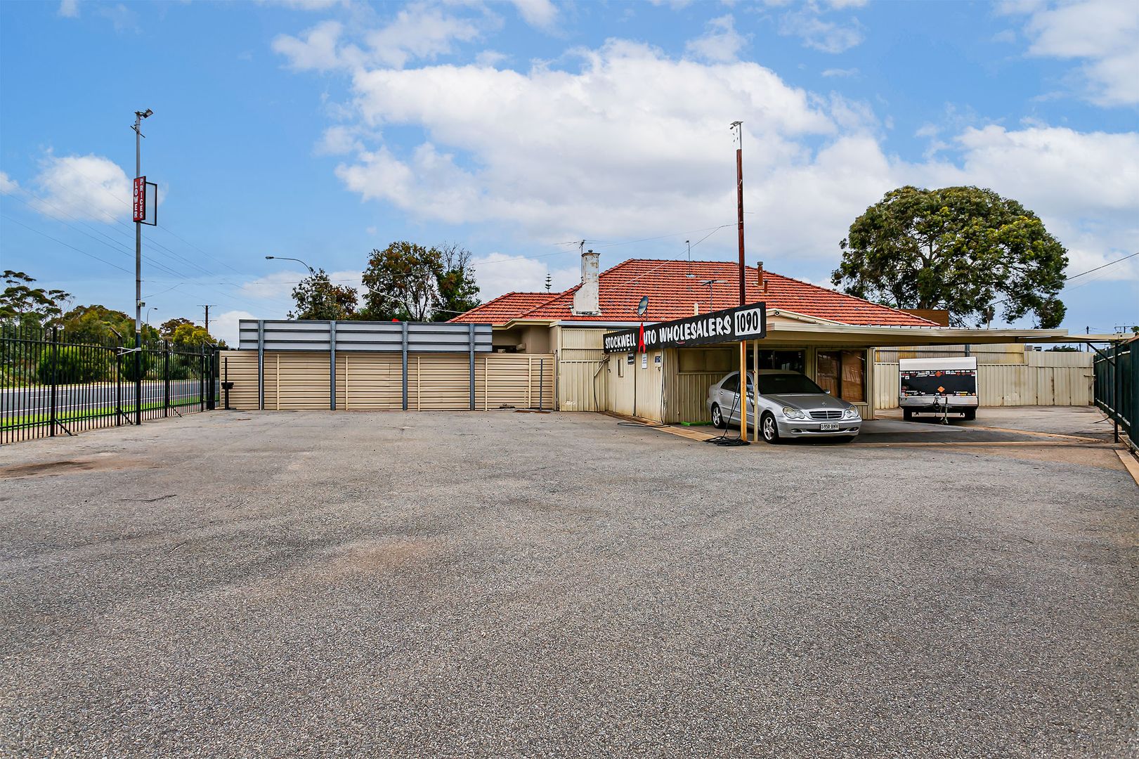 1090 Old Port Road, Albert Park SA 5014 Domain