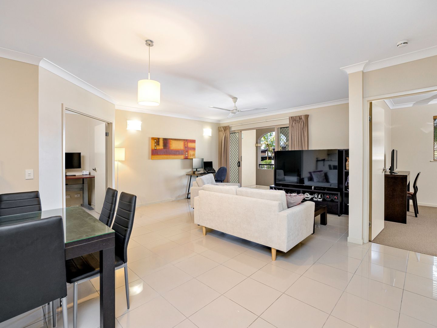 801/12-21 Gregory Street, Westcourt QLD 4870, Image 2