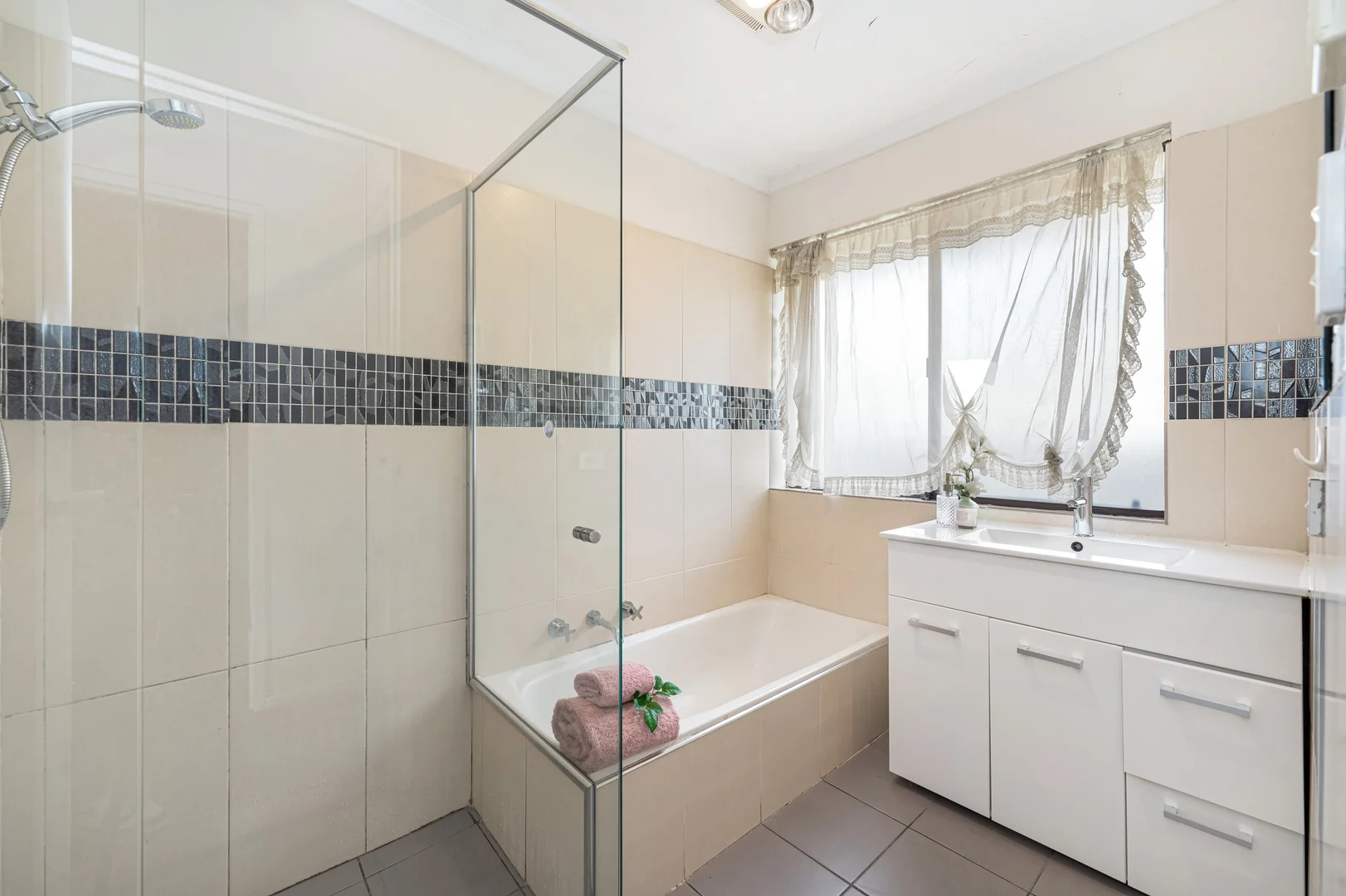 Additional image 14 of 685 & 687 Lower North East Road, Paradise SA 5075