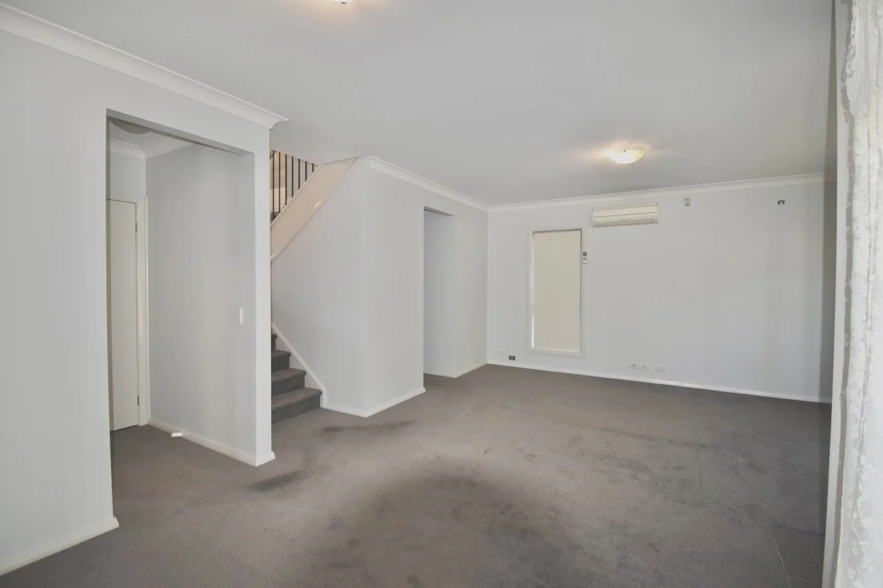 Additional image 3 of 20 Hemsworth Ave, Middleton Grange NSW 2171