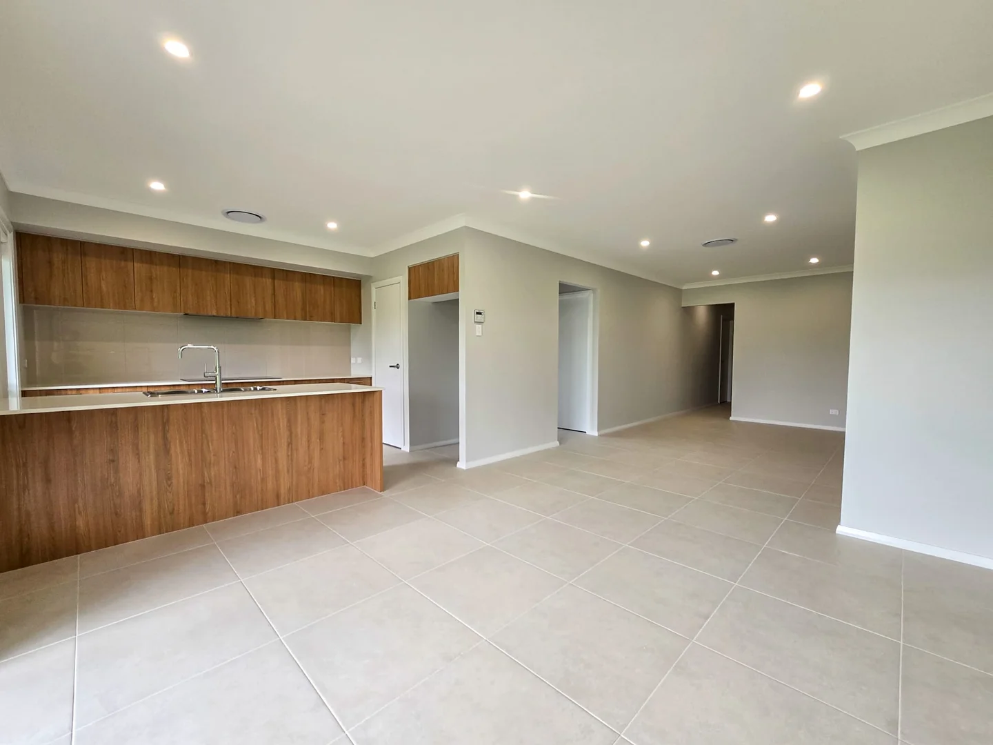 Additional image 2 of 18 Sunvale Street, Gilead NSW 2560