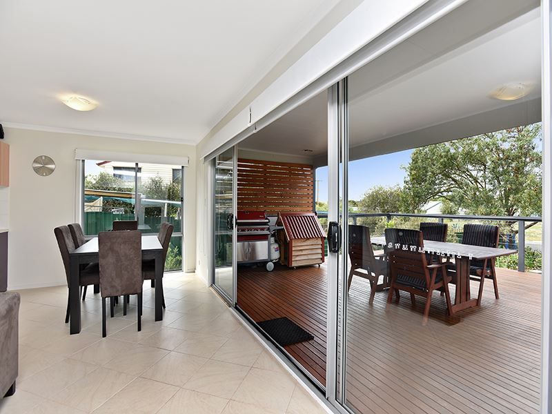 5 Hindmarsh Street, Clayton Bay SA 5256, Image 2