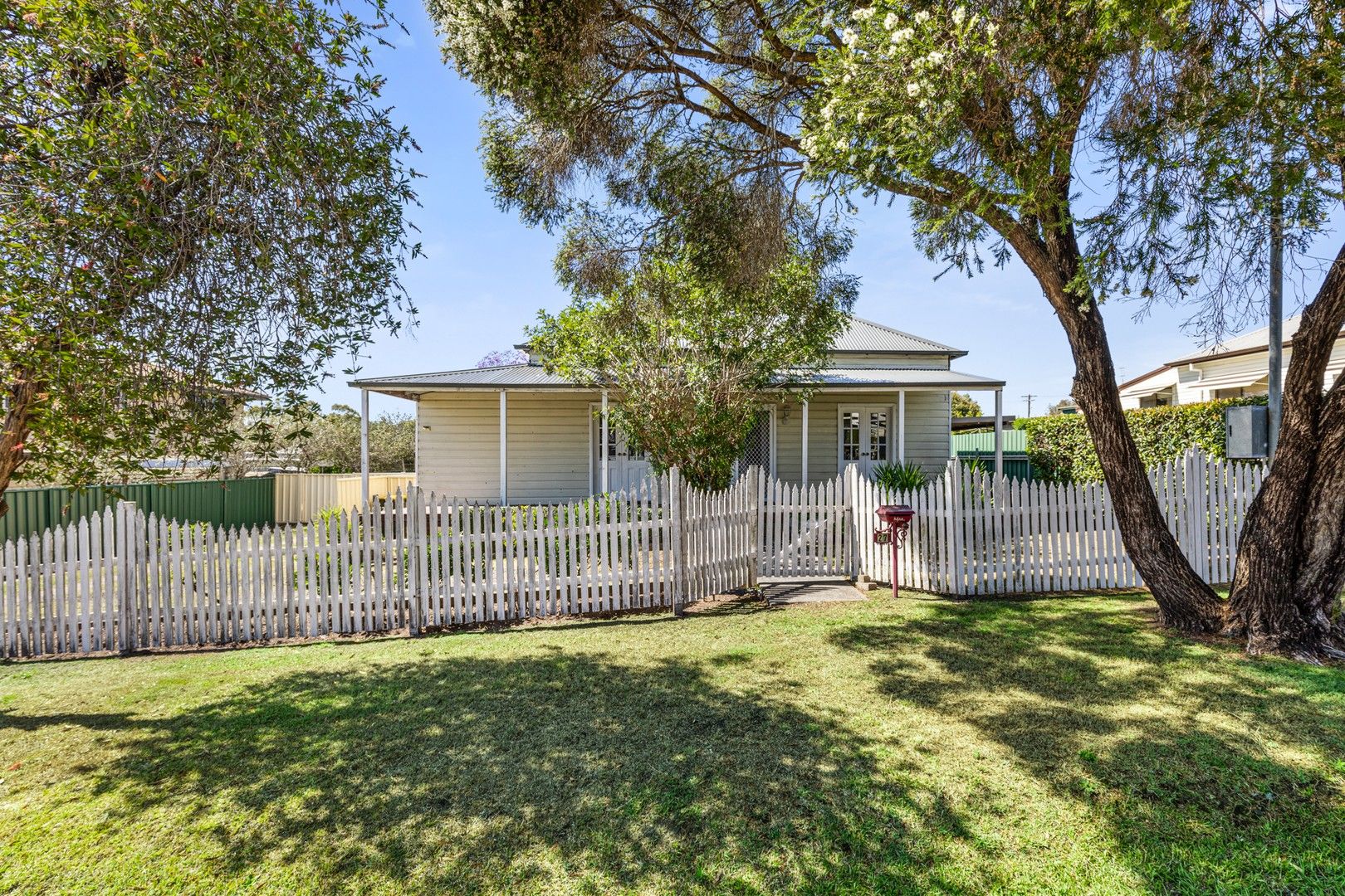 2 bedrooms House in 27A O'Brien Street CESSNOCK NSW, 2325