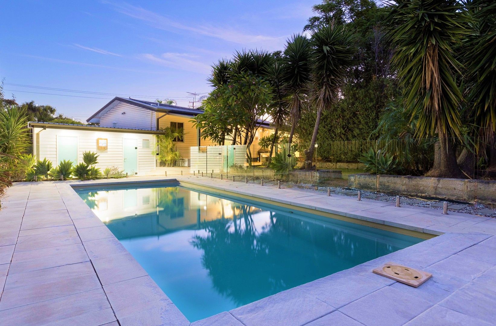 4 bedrooms House in 24 Archibald Street WILLAGEE WA, 6156