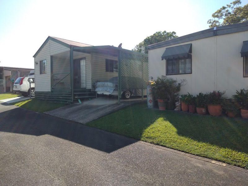 1 bedrooms House in 76B/570 Pine Ridge Road COOMBABAH QLD, 4216