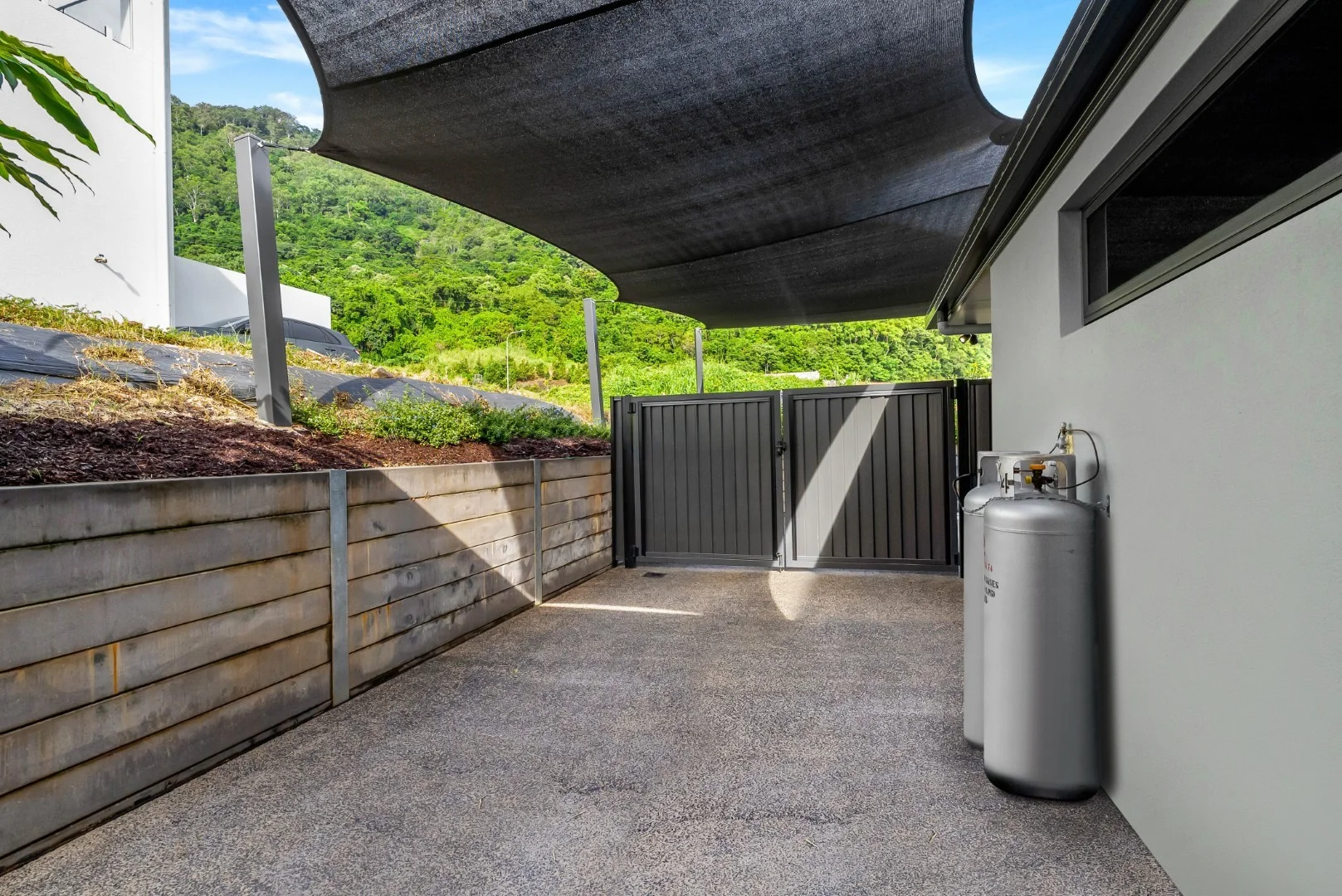 Additional image 31 of 1 Drummer Close, Kanimbla QLD 4870