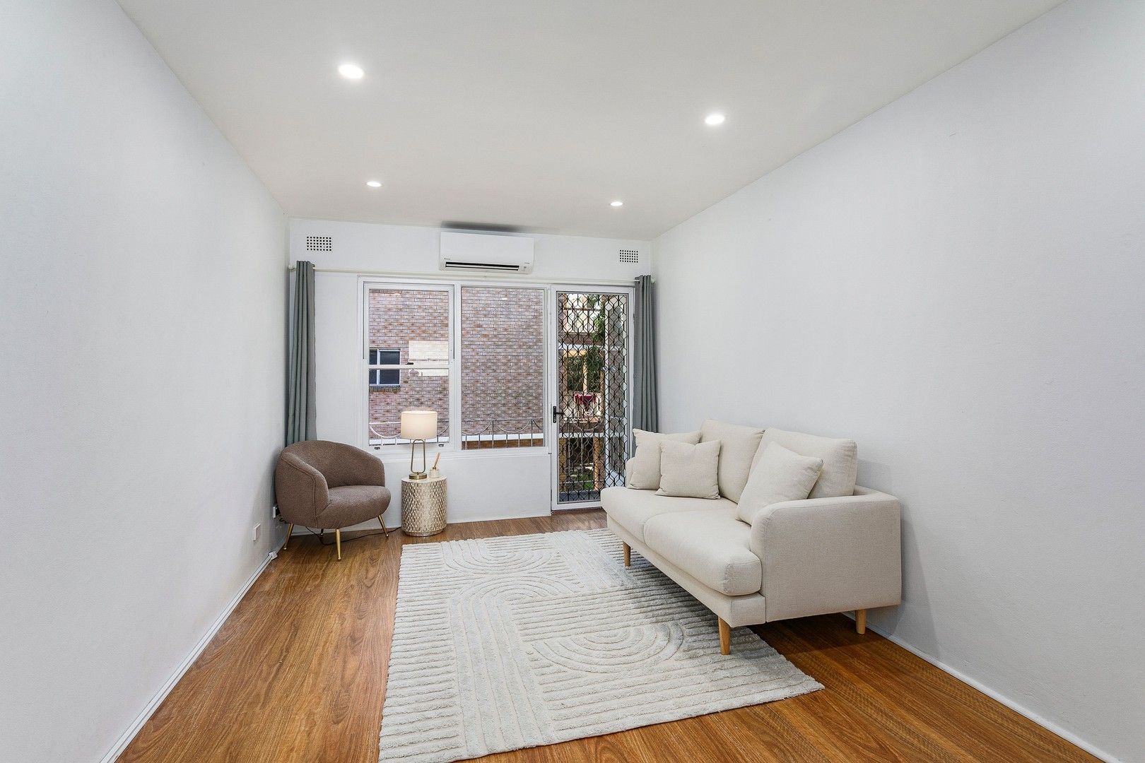 2 bedrooms Apartment / Unit / Flat in 7/40 Gloucester Road HURSTVILLE NSW, 2220