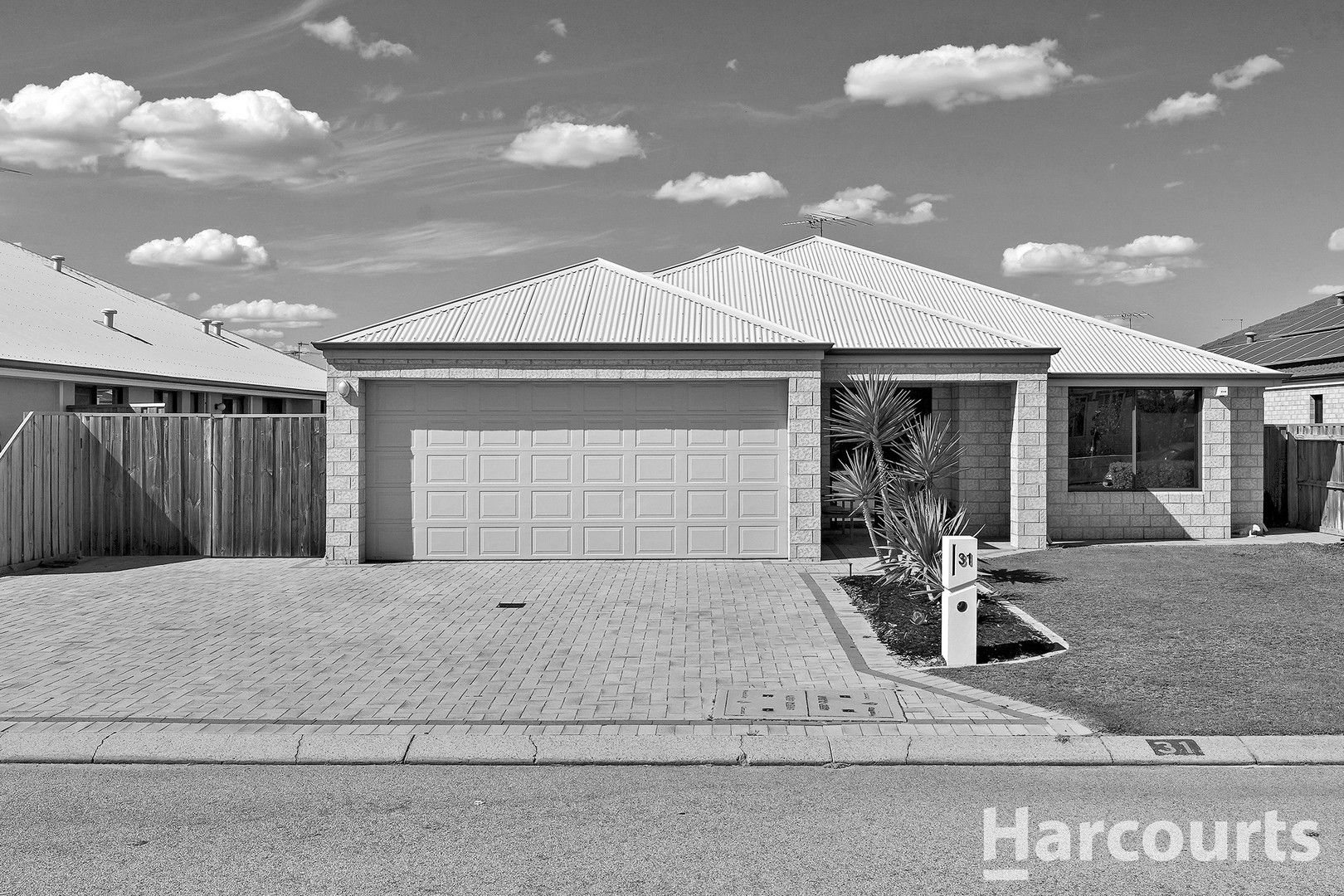 31 Grasshill Grange, Halls Head WA 6210, Image 0