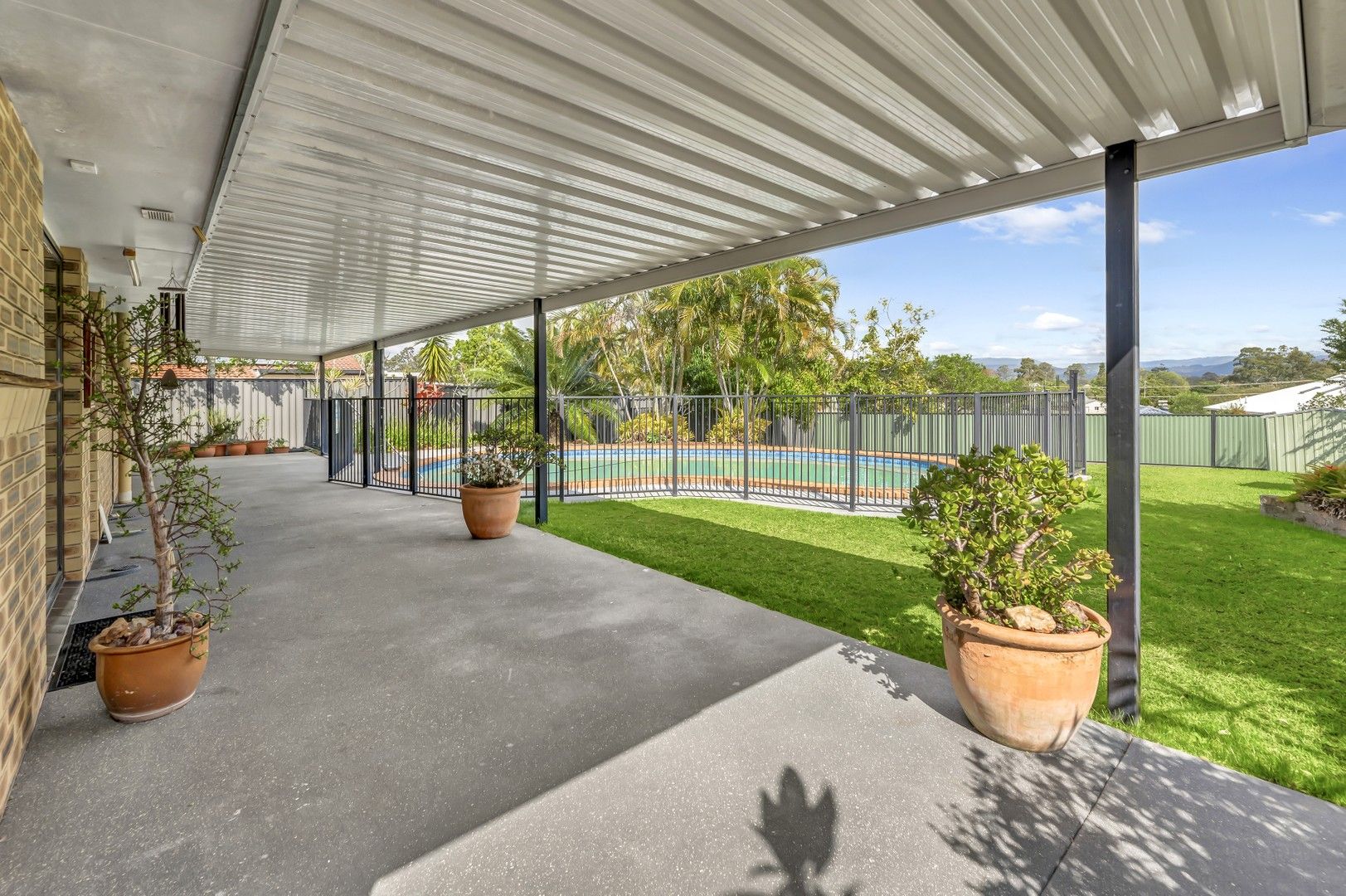 12 Tibor Court, Ashmore QLD 4214, Image 0