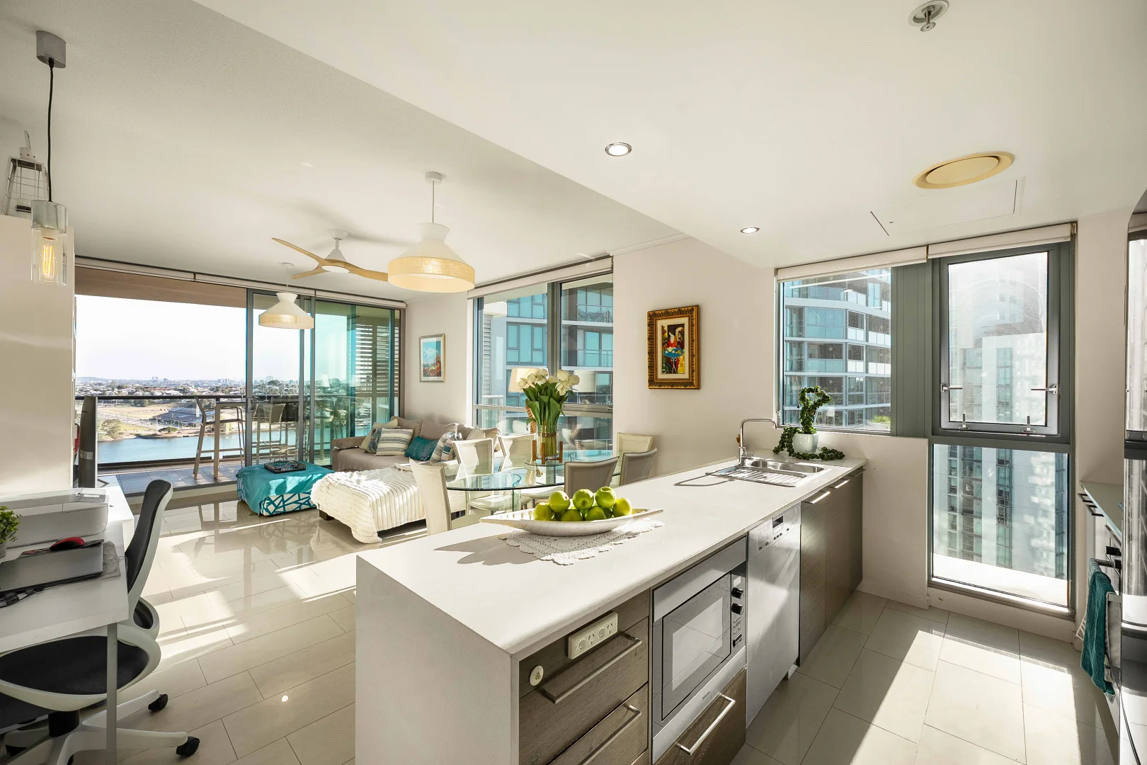 Additional image 2 of 21411/8 Hercules Street, Hamilton QLD 4007