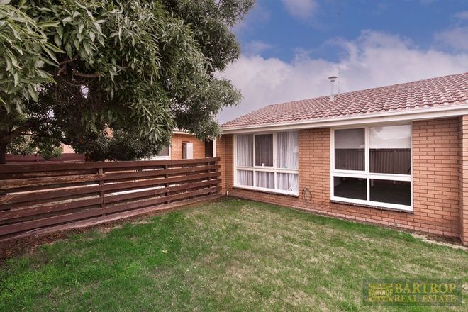Picture of 5/302 FOREST STREET, WENDOUREE VIC 3355