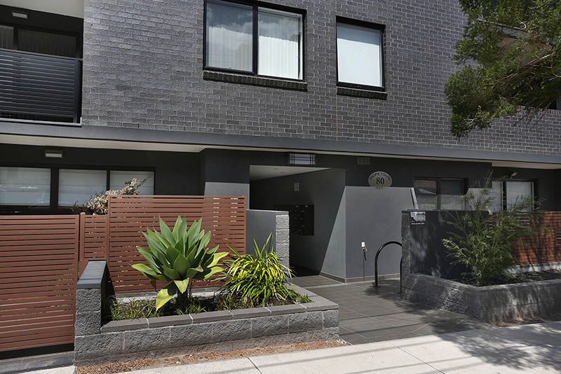 2 bedrooms Apartment / Unit / Flat in 21/80 Hopetoun Avenue BRUNSWICK WEST VIC, 3055