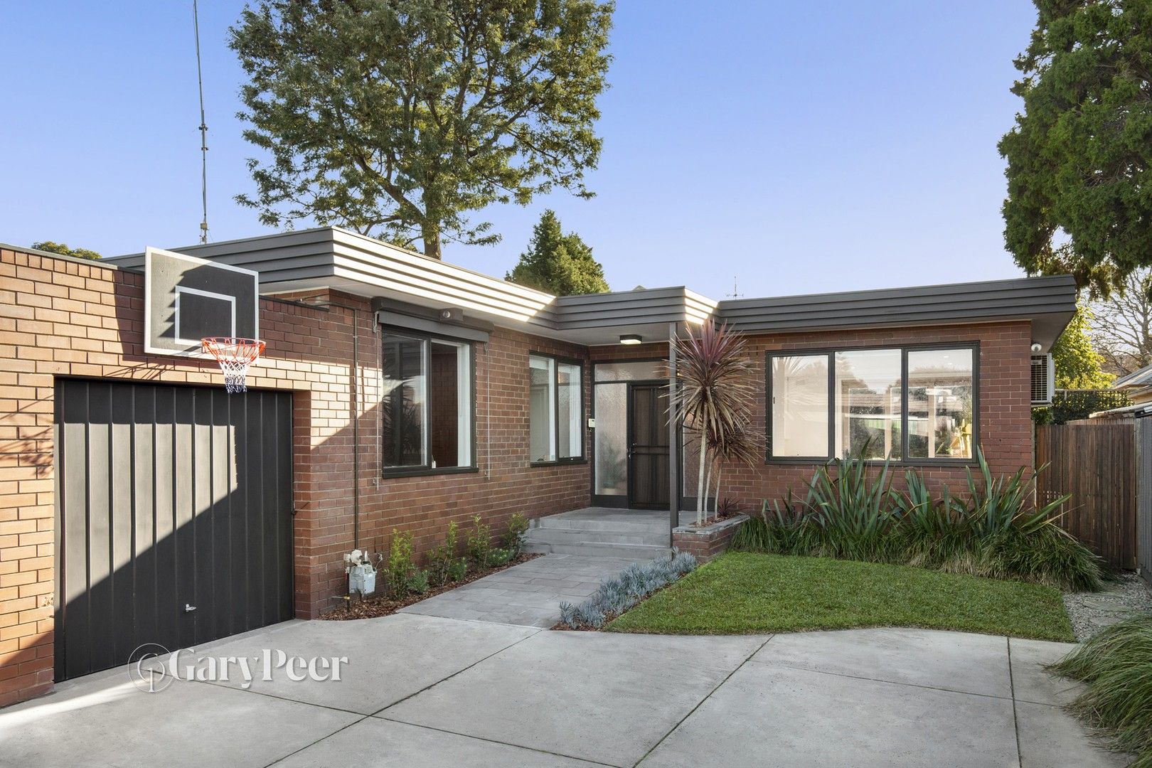 2/6 Sylverly Grove, Caulfield VIC 3162, Image 0