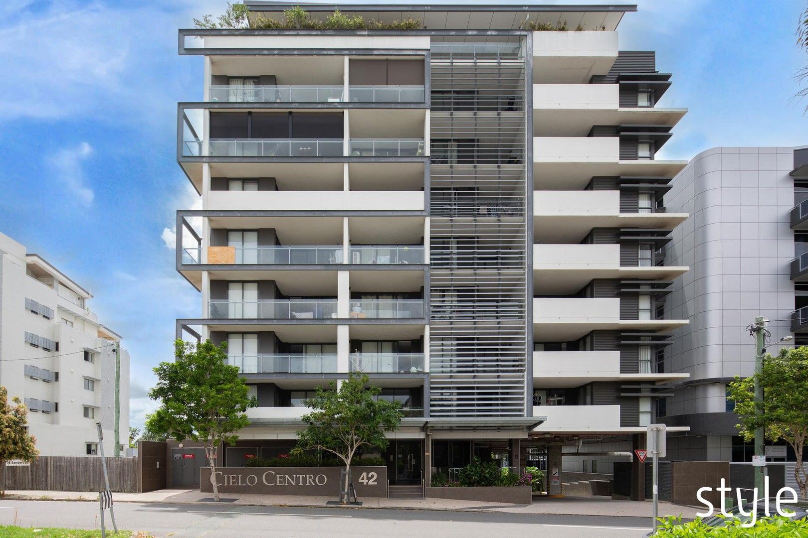 2 bedrooms Apartment / Unit / Flat in 20/42 Sanders Street UPPER MOUNT GRAVATT QLD, 4122